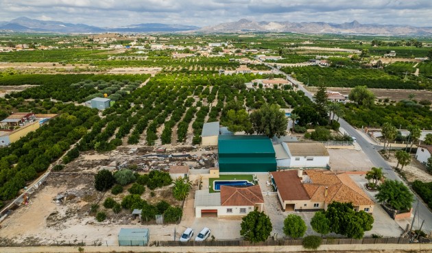 Brukt - Villa -
Orihuela - Inland