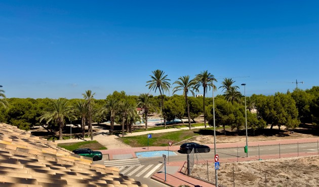 Brukt - Tosidig -
Santiago de la Ribera - Costa Calida