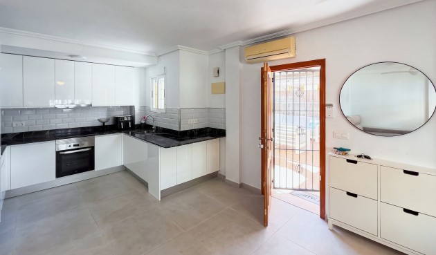 Brukt - Town House -
Orihuela Costa - Costa Blanca