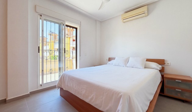 Brukt - Town House -
Orihuela Costa - Costa Blanca