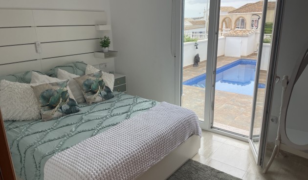 Brukt - Villa -
Camposol - Inland