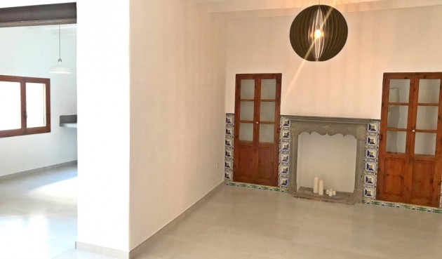 Reventa - Town House -
Jávea - Costa Blanca
