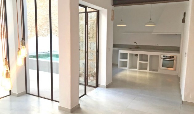 Reventa - Town House -
Jávea - Costa Blanca