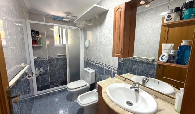 Brukt - Bungalow -
Torrevieja - La Mata