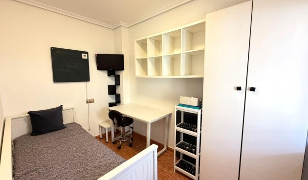 Brukt - Bungalow -
Torrevieja - La Mata