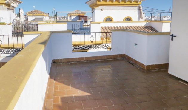 Brukt - Town House -
Torrevieja - Carrefour