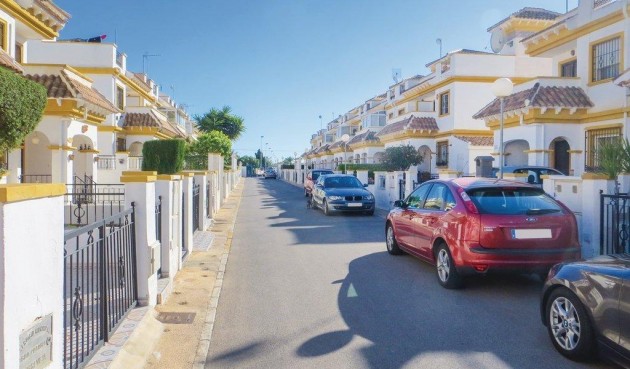 Brukt - Town House -
Torrevieja - Carrefour