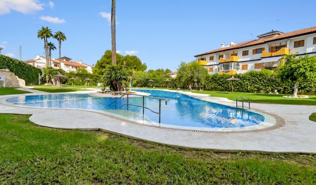 Brukt - Apartment -
Mil Palmeras - Costa Blanca