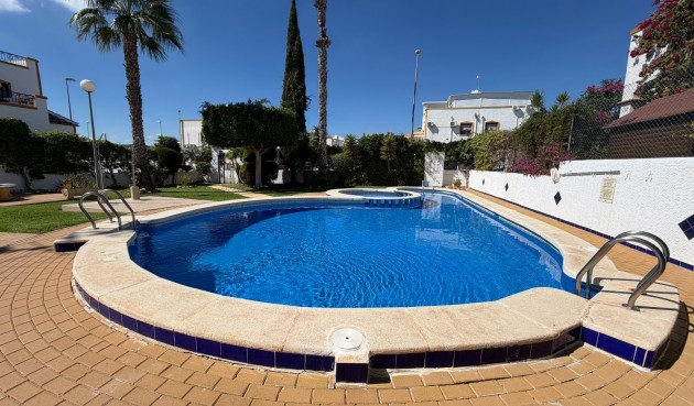 Brukt - Town House -
Orihuela - Inland