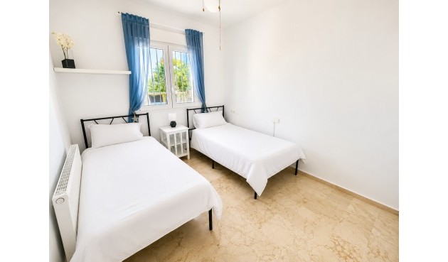 Brukt - Villa -
Orihuela Costa - Costa Blanca