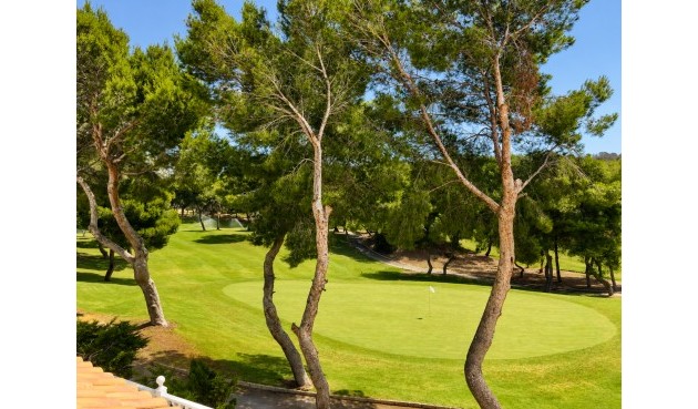 Brukt - Villa -
Orihuela Costa - Costa Blanca