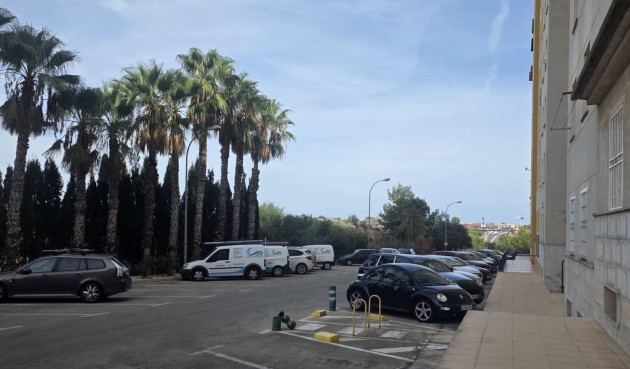 Reventa - Apartment -
Orihuela Costa - Altos De Campoamor