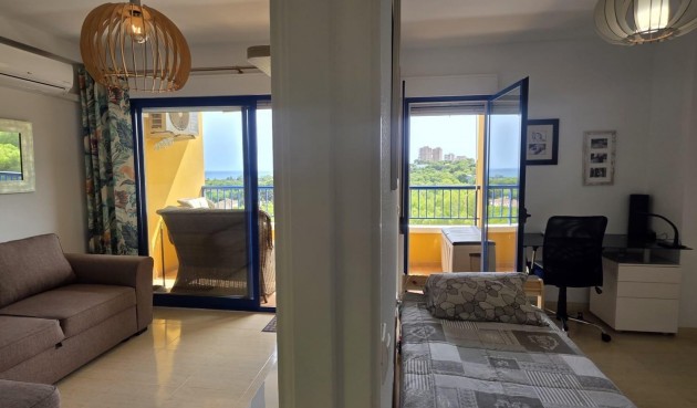 Reventa - Apartment -
Orihuela Costa - Altos De Campoamor