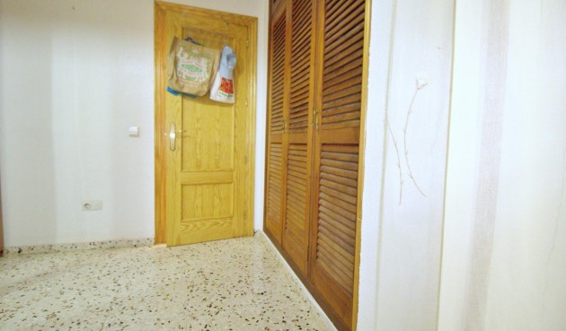 Brukt - Apartment -
Alicante - Benalua