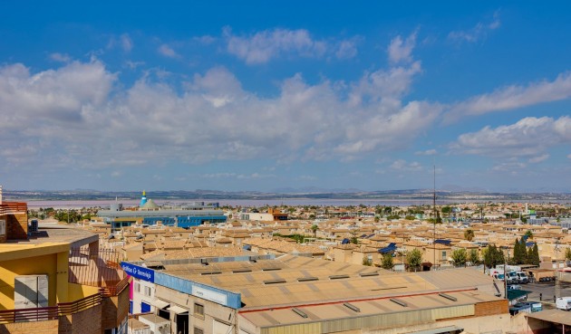 Brukt - Apartment -
Torrevieja - Centro