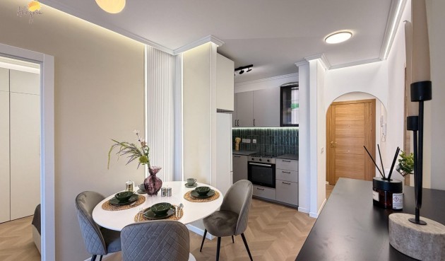 Brukt - Apartment -
Torrevieja - Estacion De Autobuses