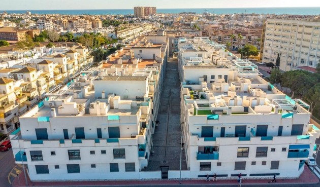 Brukt - Apartment -
Torrevieja - Estacion De Autobuses