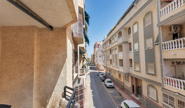 Brukt - Apartment -
Torrevieja - Playa de los Locos