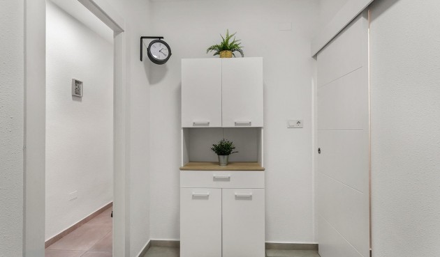 Brukt - Apartment -
Torrevieja - Playa de los Locos
