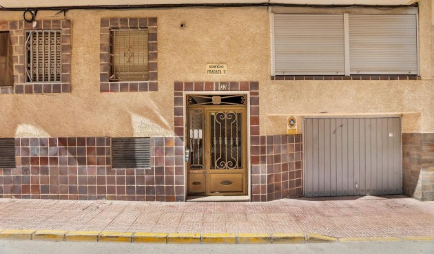 Brukt - Apartment -
Torrevieja - Playa de los Locos