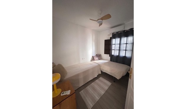Brukt - Bungalow -
Torrevieja - Torre La Mata