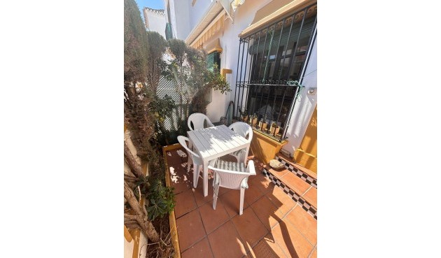 Brukt - Bungalow -
Torrevieja - Torre La Mata