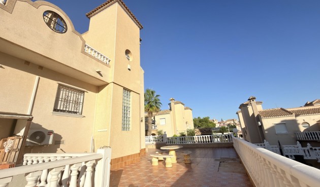 Reventa - Semi Detached -
El Galan - Inland