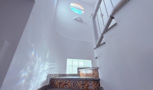 Reventa - Semi Detached -
El Galan - Inland