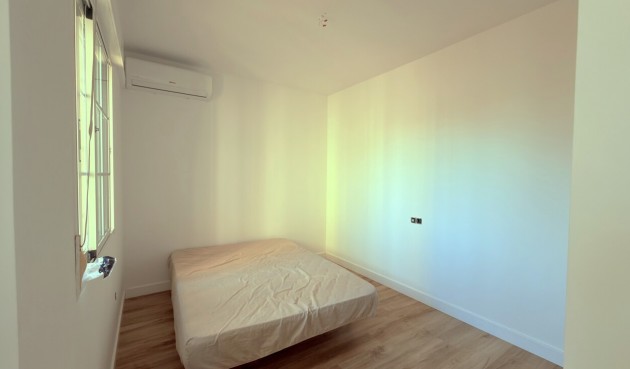 Reventa - Semi Detached -
El Galan - Inland