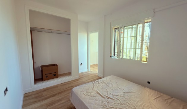 Reventa - Semi Detached -
El Galan - Inland