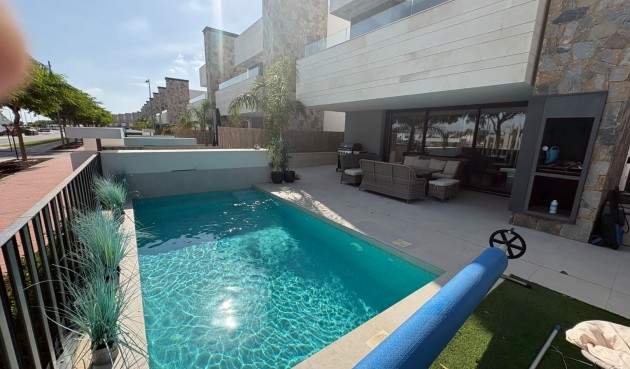 Reventa - Villa -
Torre Pacheco - Inland