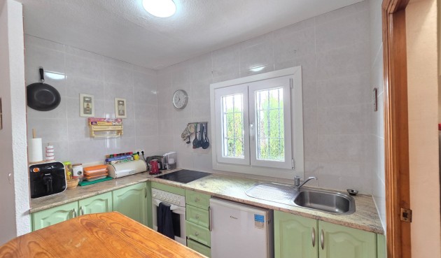 Återförsäljning - Town House -
Villamartin - Costa Blanca