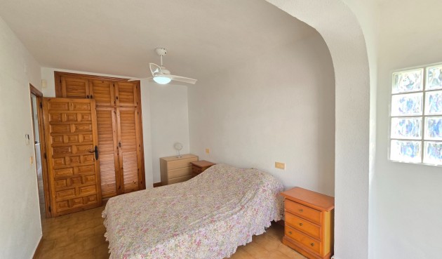Återförsäljning - Town House -
Villamartin - Costa Blanca