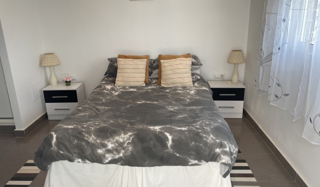 Resale - Villa -
Camposol - Inland