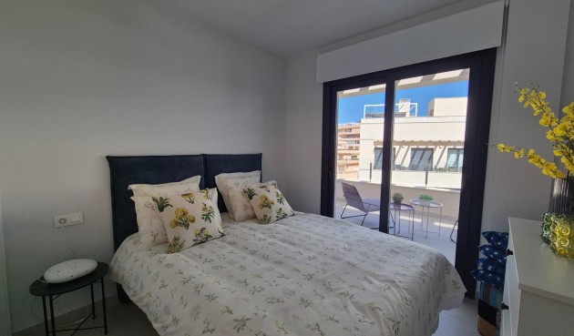 Reventa - Ático -
Orihuela - Inland
