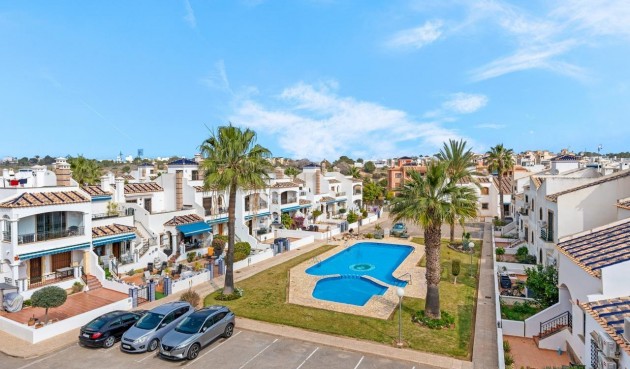 Brukt - Toppleilighet -
Orihuela Costa - PAU 8
