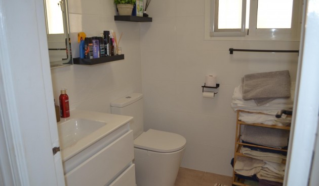 Reventa - Apartment -
Orihuela Costa - Las Filipinas