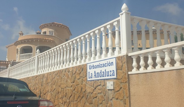 Reventa - Apartment -
Orihuela Costa - Las Filipinas