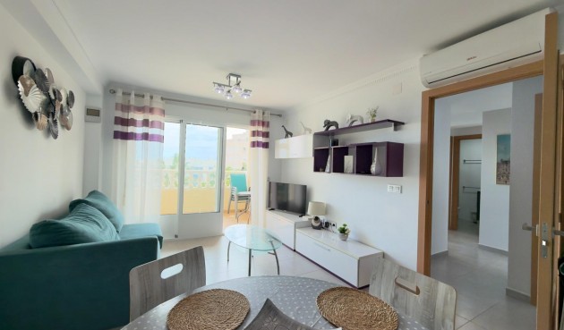 Återförsäljning - Apartment -
Guardamar del Segura - Urbanizaciones