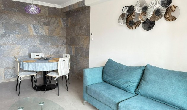 Återförsäljning - Apartment -
Guardamar del Segura - Urbanizaciones