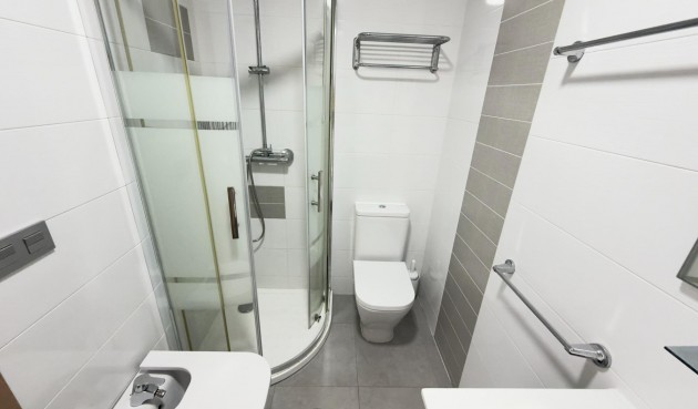 Återförsäljning - Apartment -
Guardamar del Segura - Urbanizaciones