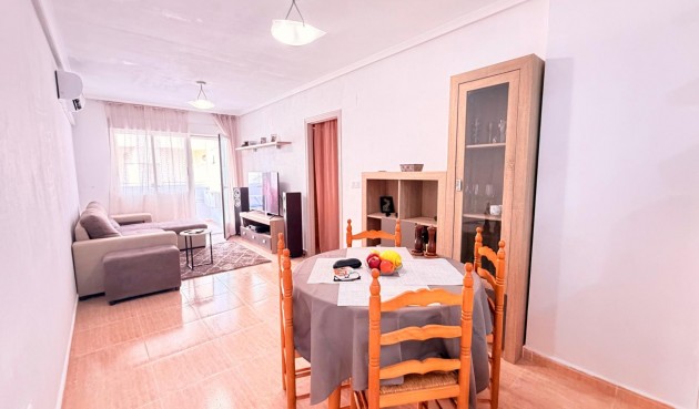 Återförsäljning - Apartment -
Torrevieja - Centro - Muelle Pesquero
