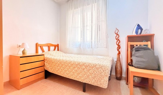 Återförsäljning - Apartment -
Torrevieja - Centro - Muelle Pesquero