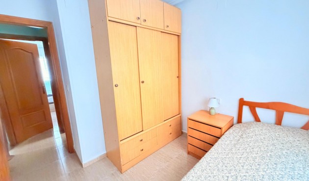 Återförsäljning - Apartment -
Torrevieja - Centro - Muelle Pesquero