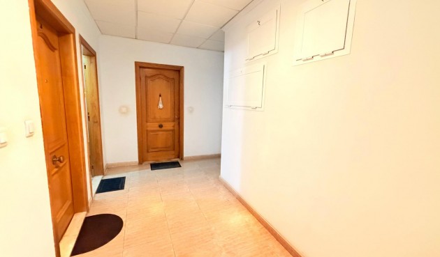 Återförsäljning - Apartment -
Torrevieja - Centro - Muelle Pesquero