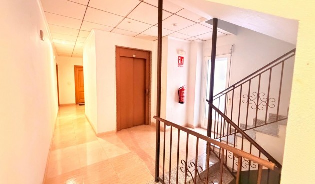 Återförsäljning - Apartment -
Torrevieja - Centro - Muelle Pesquero