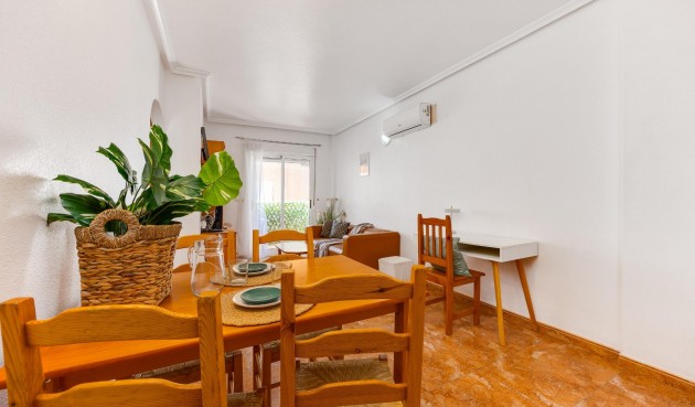 Reventa - Apartment -
Torrevieja - Centro