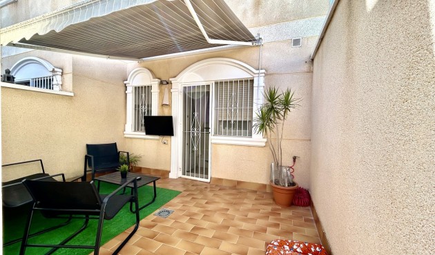 Brukt - Town House -
Formentera del Segura - Costa Blanca
