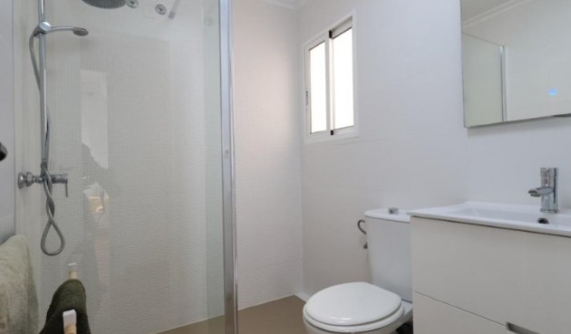 Återförsäljning - Town House -
Orihuela - Inland