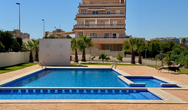 Reventa - Apartment -
Orihuela - Inland